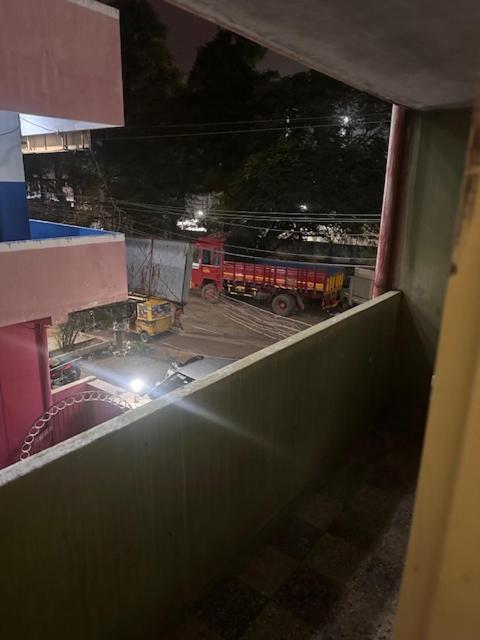 ホテル Sri Krishna Residency ヴェールール エクステリア 写真